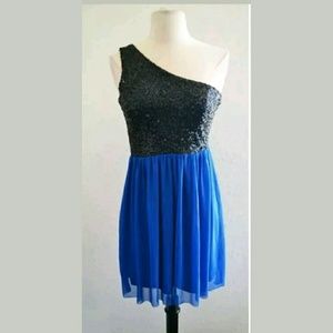 One shoulder blk/blue sequin dress
